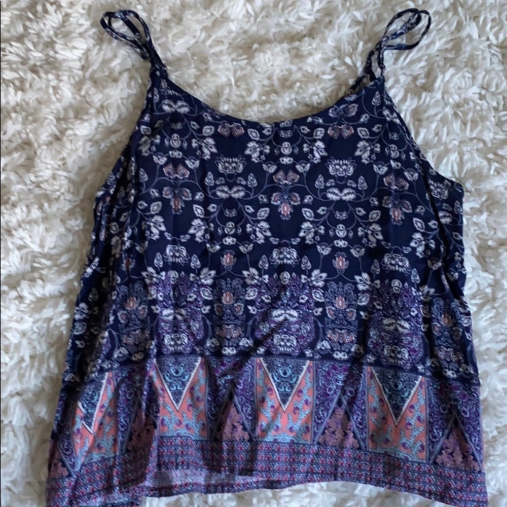 Patterned tank - Picture 2 of 2